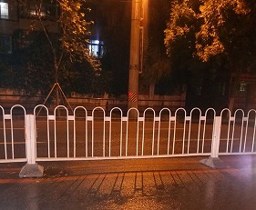 沈阳铁艺护栏厂家：建筑金属铁艺护栏